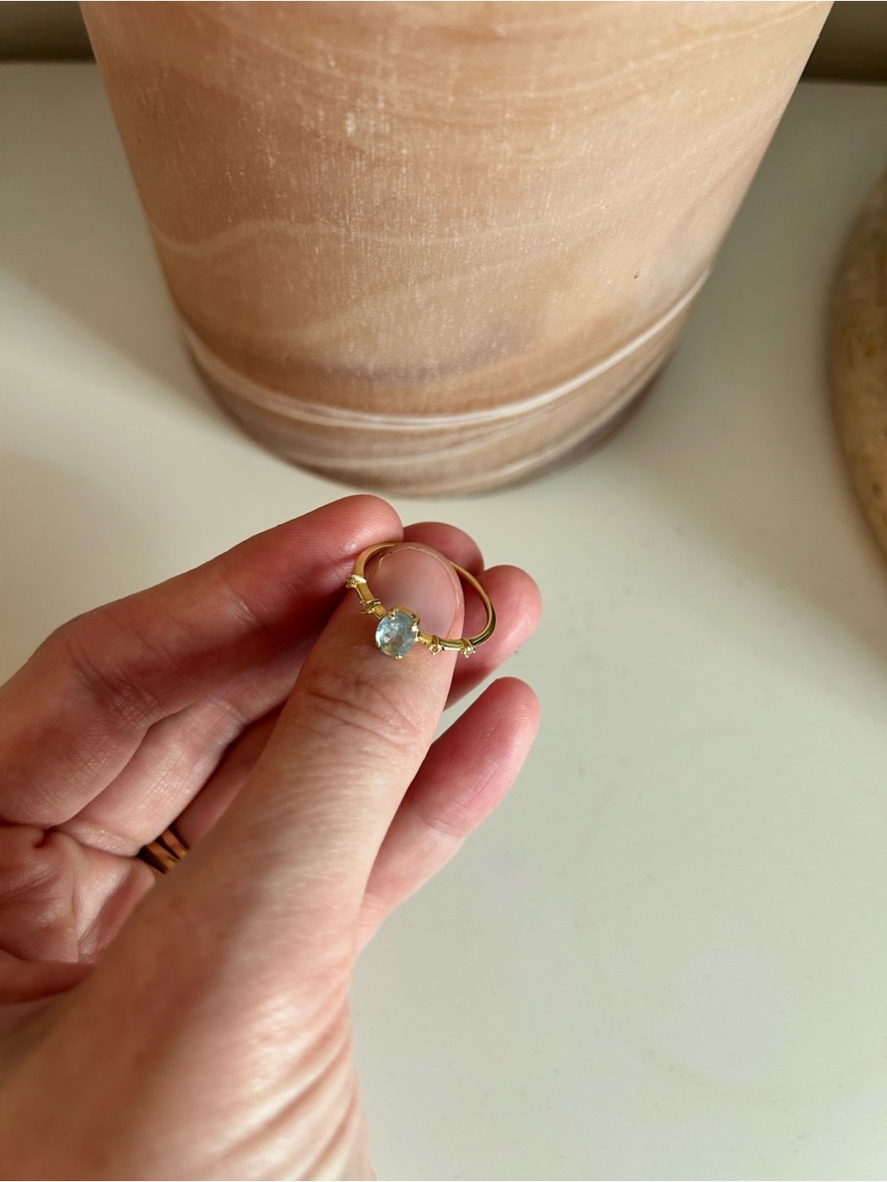 Rare Local Eclectic Solid Gold Classic Aquamarine Statement Ring NWOT size 8 - Picture 5 of 6